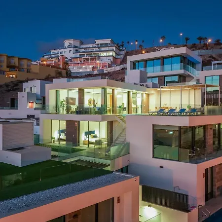 Lux D With Heated Pool, Ocean View