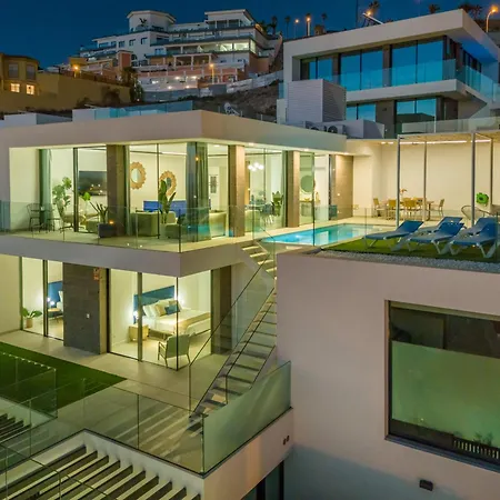 Lux D With Heated Pool, Ocean View أذيخي