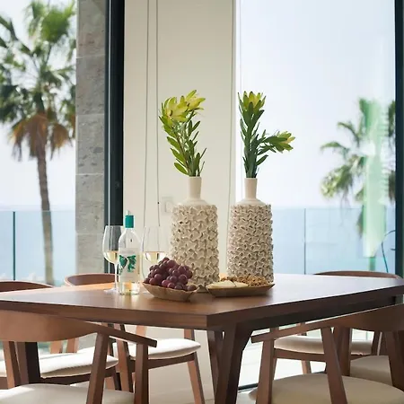 Lux D With Heated Pool, Ocean View