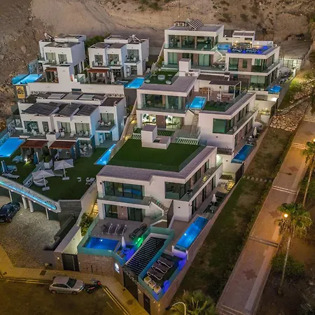 וילה Lux D With Heated Pool, Ocean View אדחה