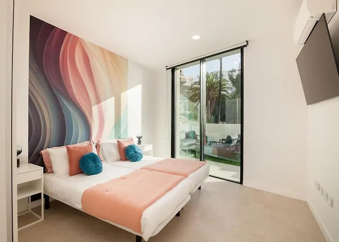Lux D With Heated Pool, Ocean View וילה אדחה