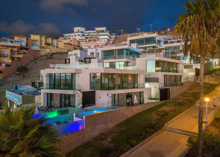 Lux D With Heated Pool, Ocean View * אדחה